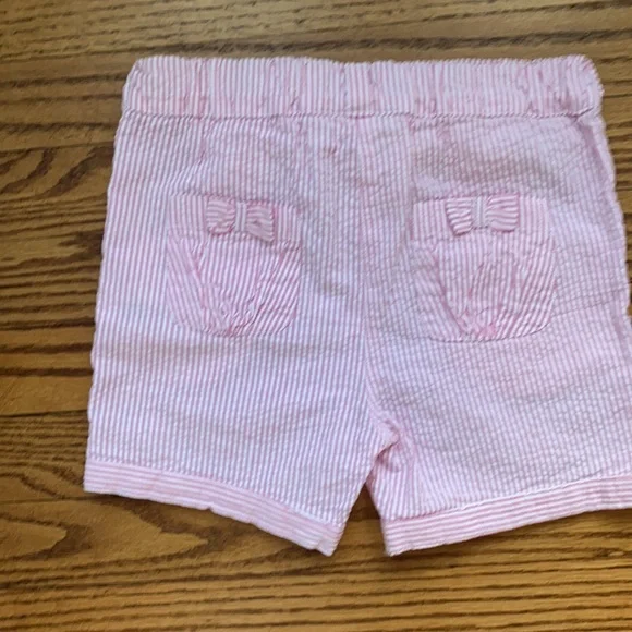 JoJo Maman Bebe pink seersucker shorts - Picture 3 of 3